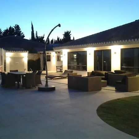 Villa Amazing With Panoramic Views Fuengirola